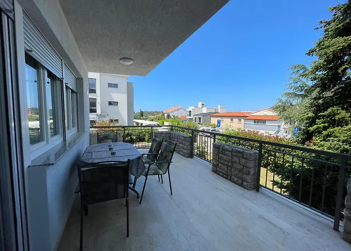 Goga Apartament *
